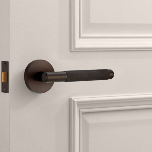 Brass Knurled Lever Door Handle in Bronze
