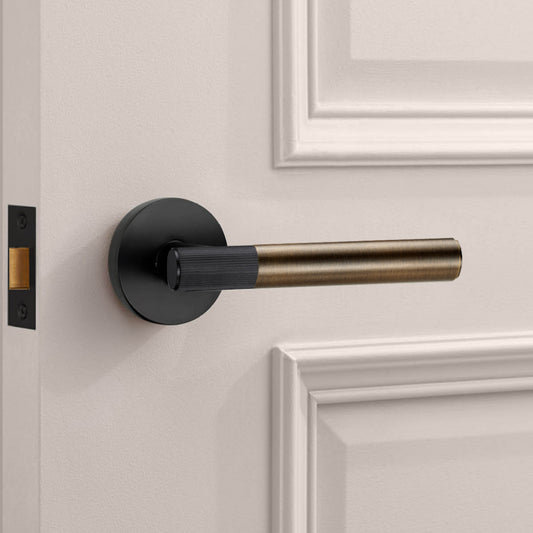 Black Linear Lever Handle with Tip in Antique