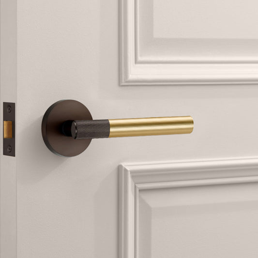 Bronze Linear Lever Handle with Tip in Gold