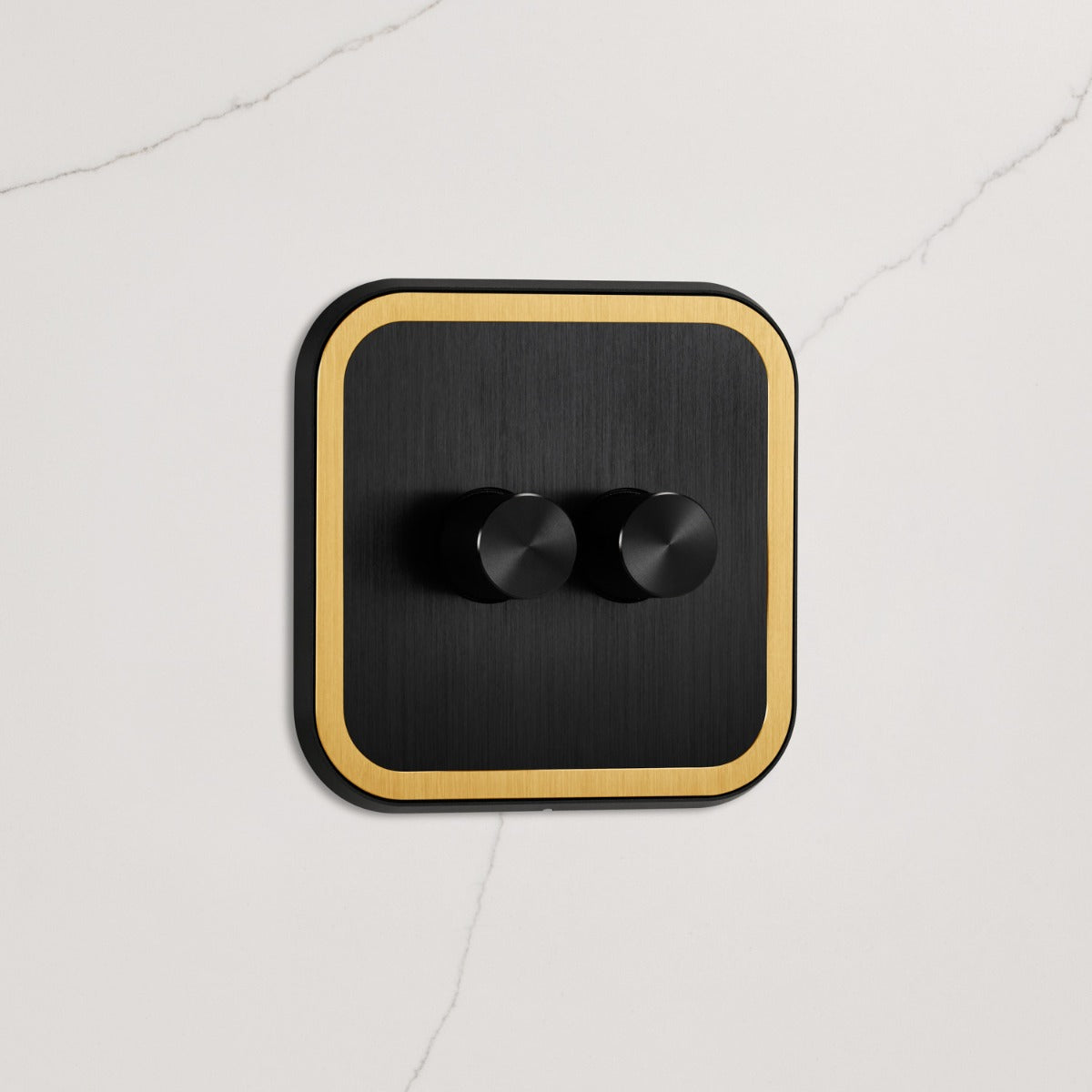 2G Dimmer Light Switch (150W) in Black & Gold