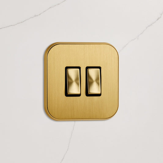2G Rocker Light Switch (20A) in Gold