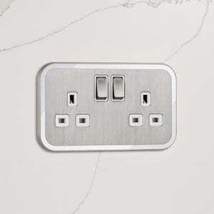 2G UK Plug Socket (13A) in Silver & White Gloss