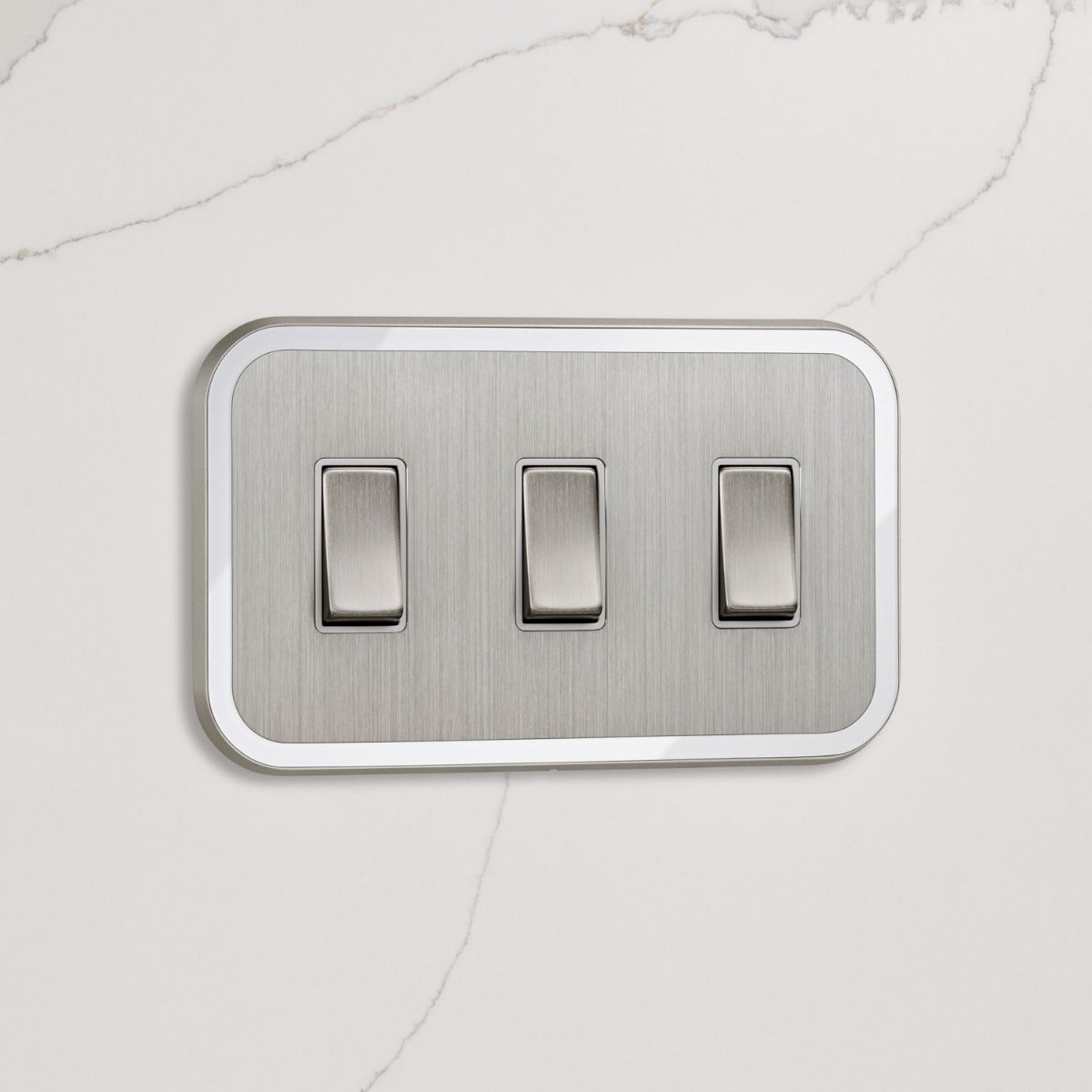 3G Rocker Light Switch (20A) in Silver & White Gloss