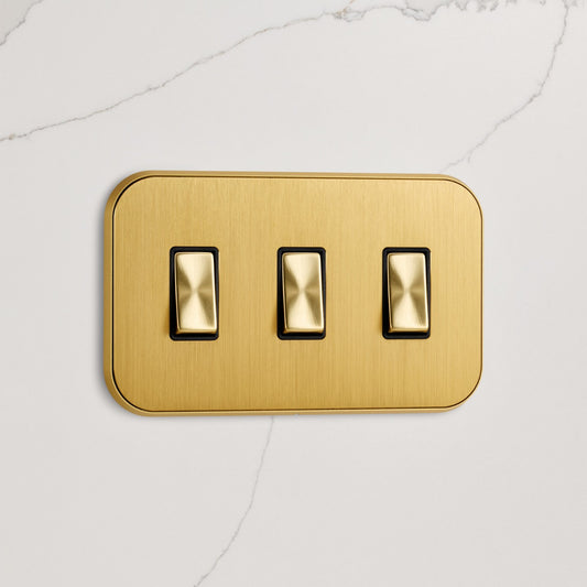 3G Rocker Light Switch (20A) in Gold