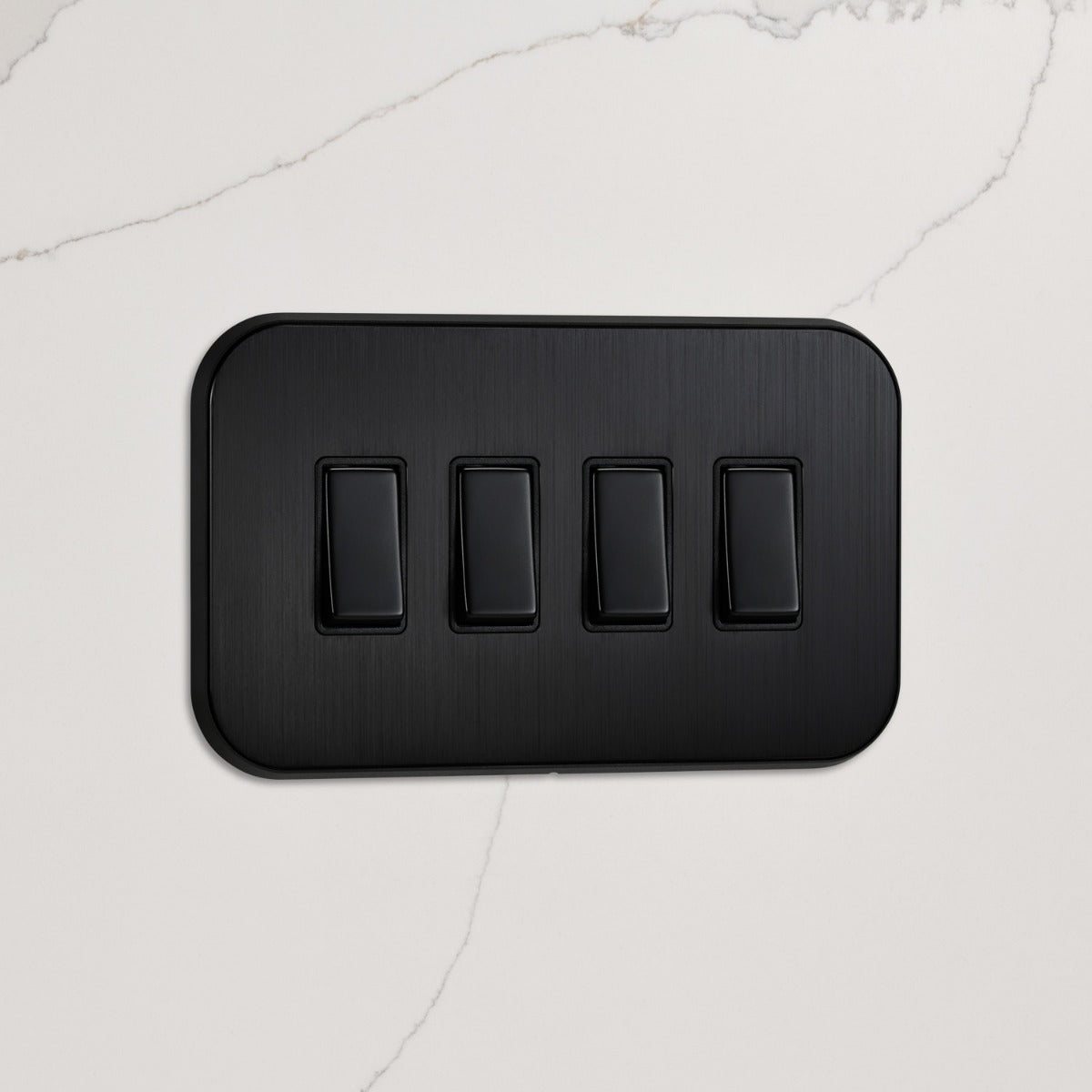 4G Rocker Light Switch (20A) in Black
