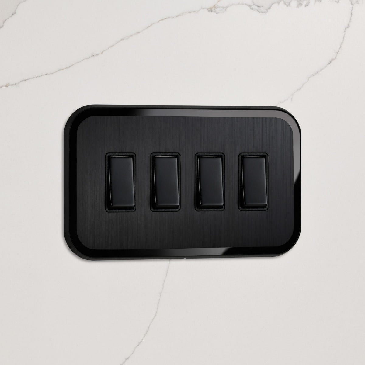 4G Rocker Light Switch (20A) in Black & Black Gloss