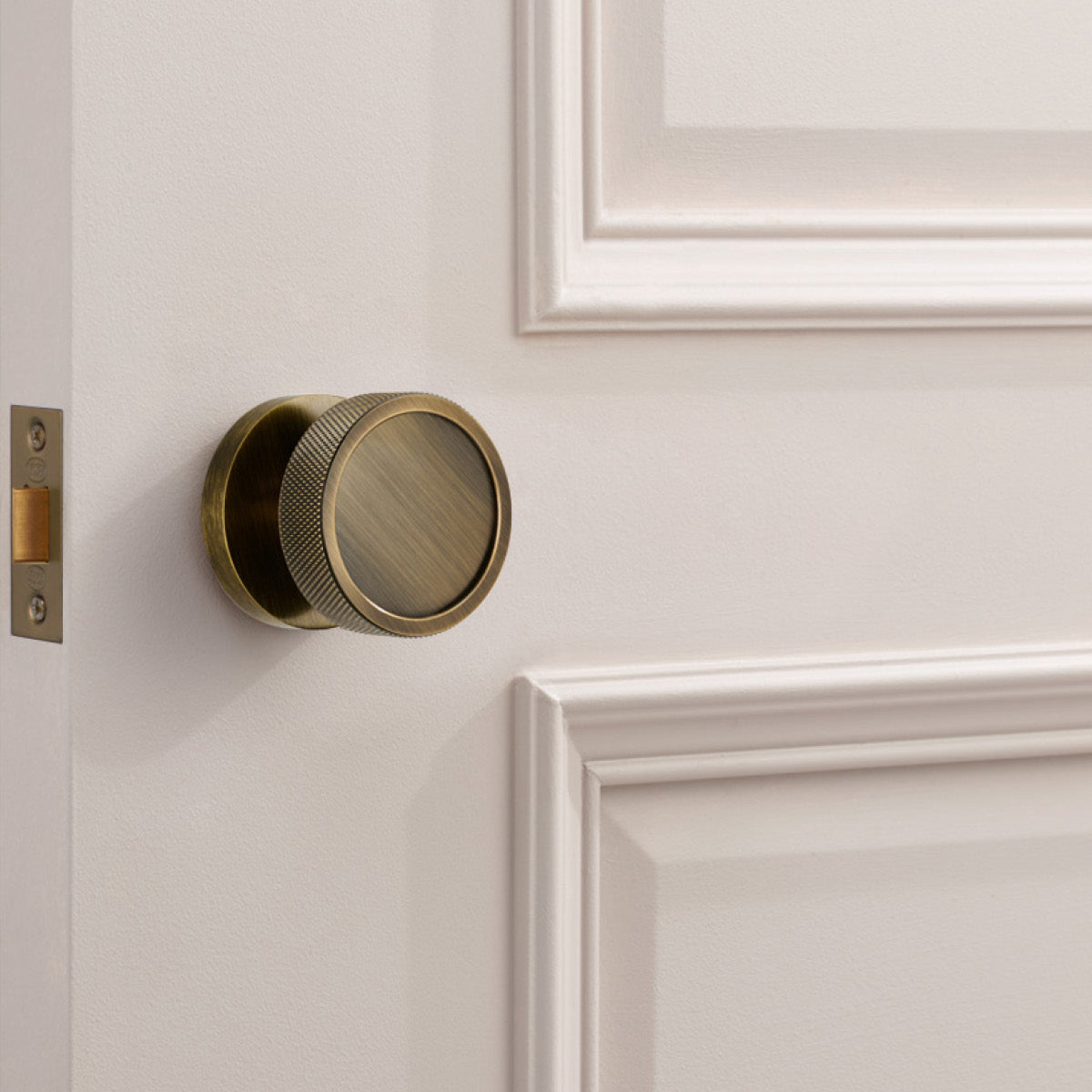 Brass Mortice Door Knobs in Antique