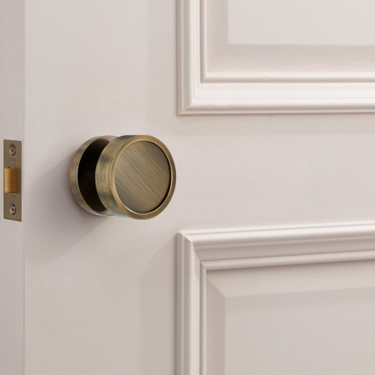 Brass Mortice Door Knobs in Antique