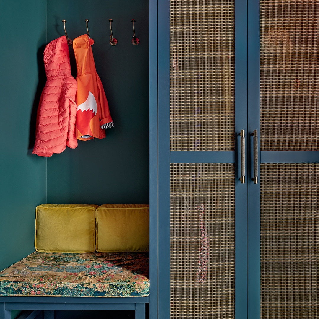 Brass Knurled Cabinet Handles in Antique