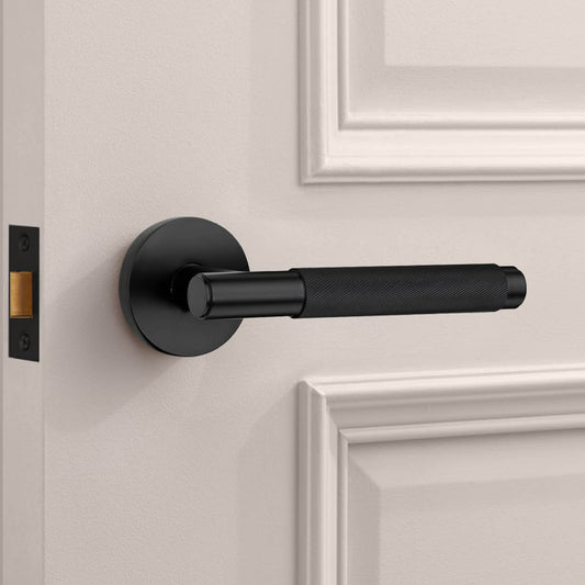 Brass Knurled Lever Door Handle in Black