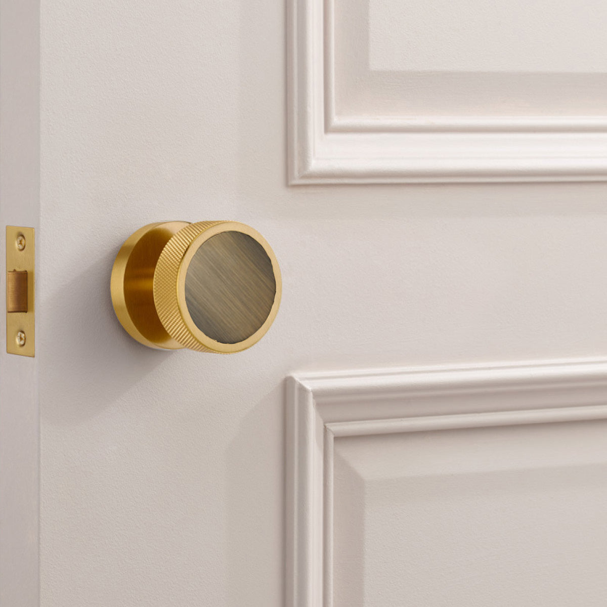 Brass Mortice Door Knobs in Gold