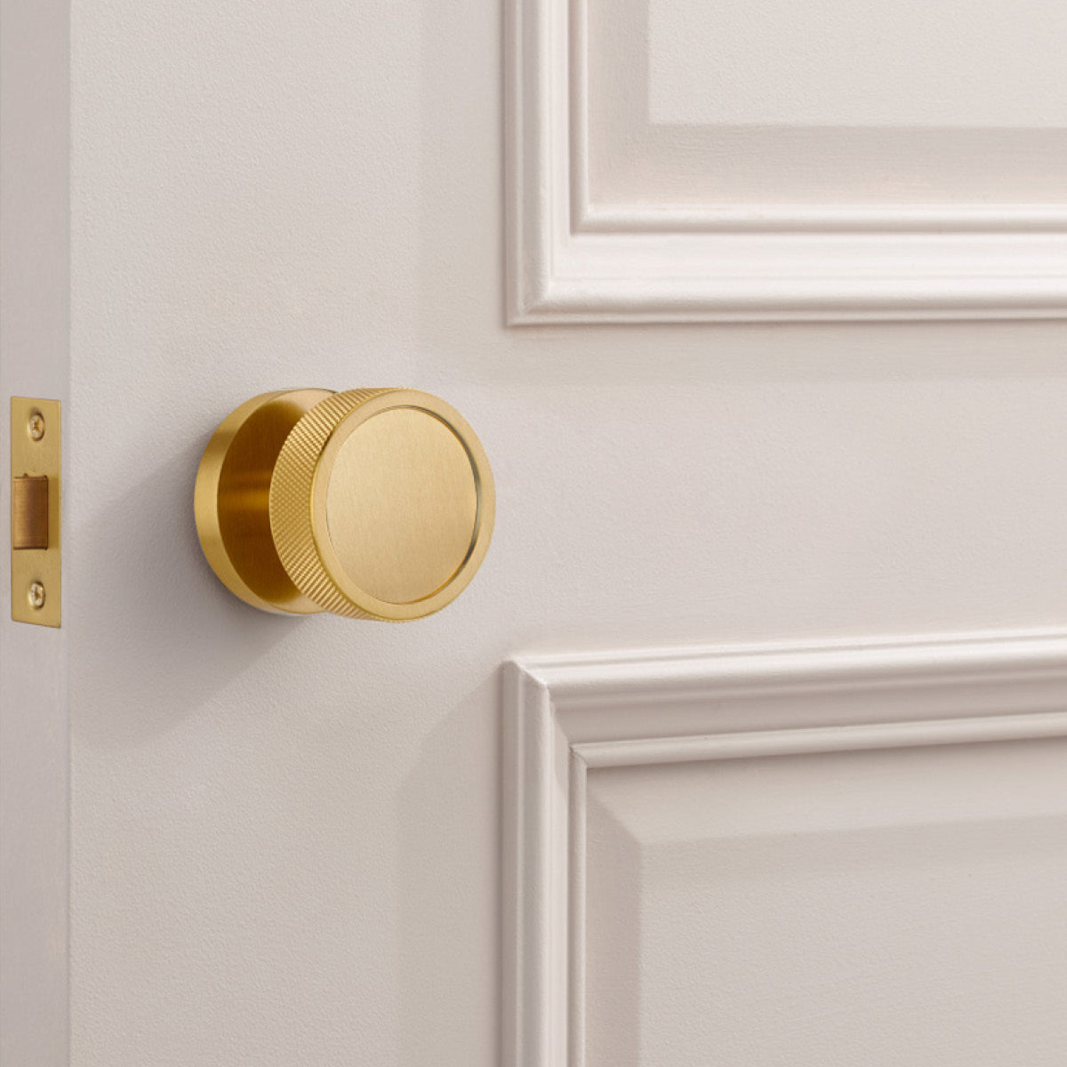 Brass Mortice Door Knobs in Gold