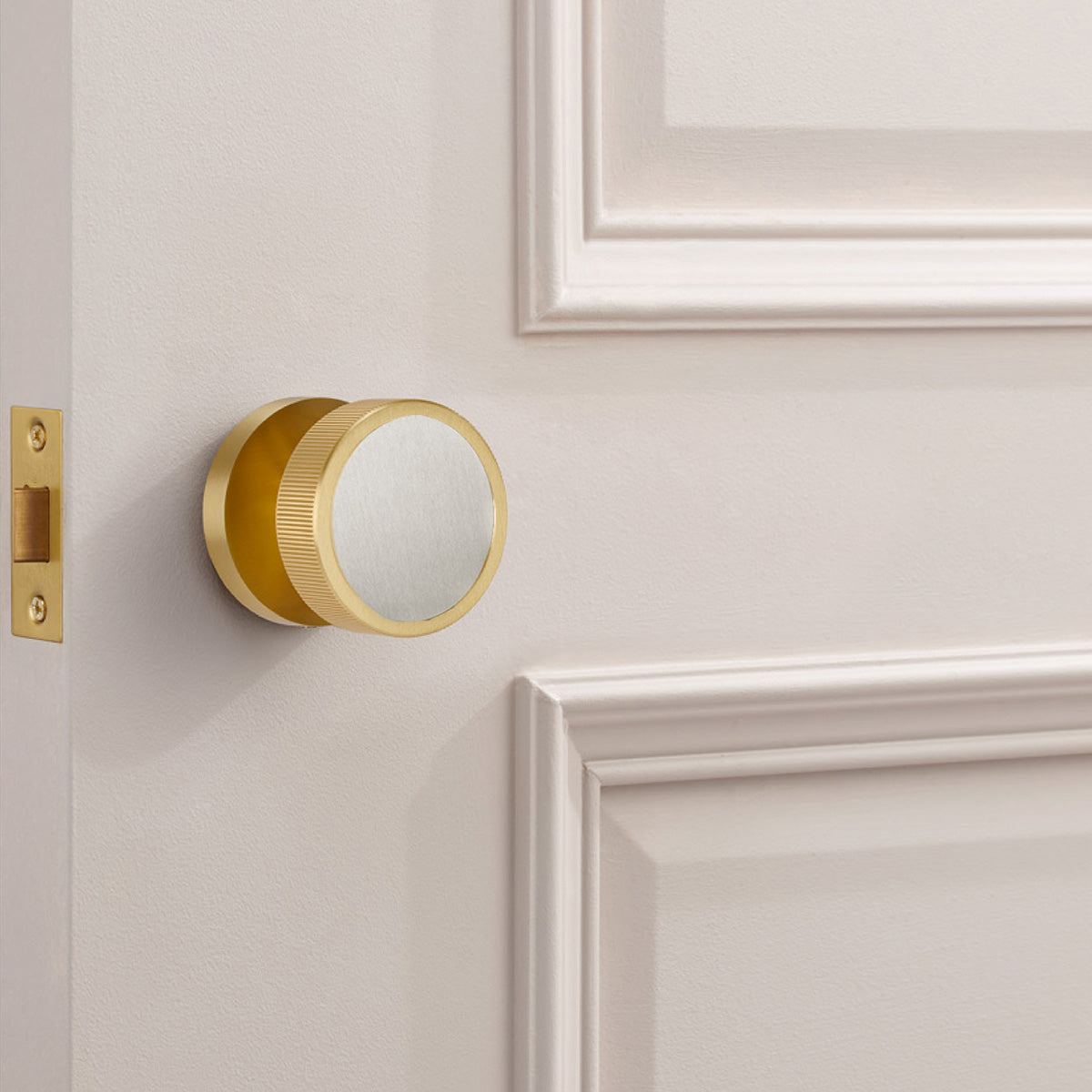 Brass Mortice Door Knobs in Gold