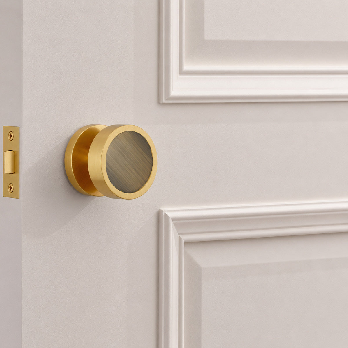 Brass Mortice Door Knobs in Gold