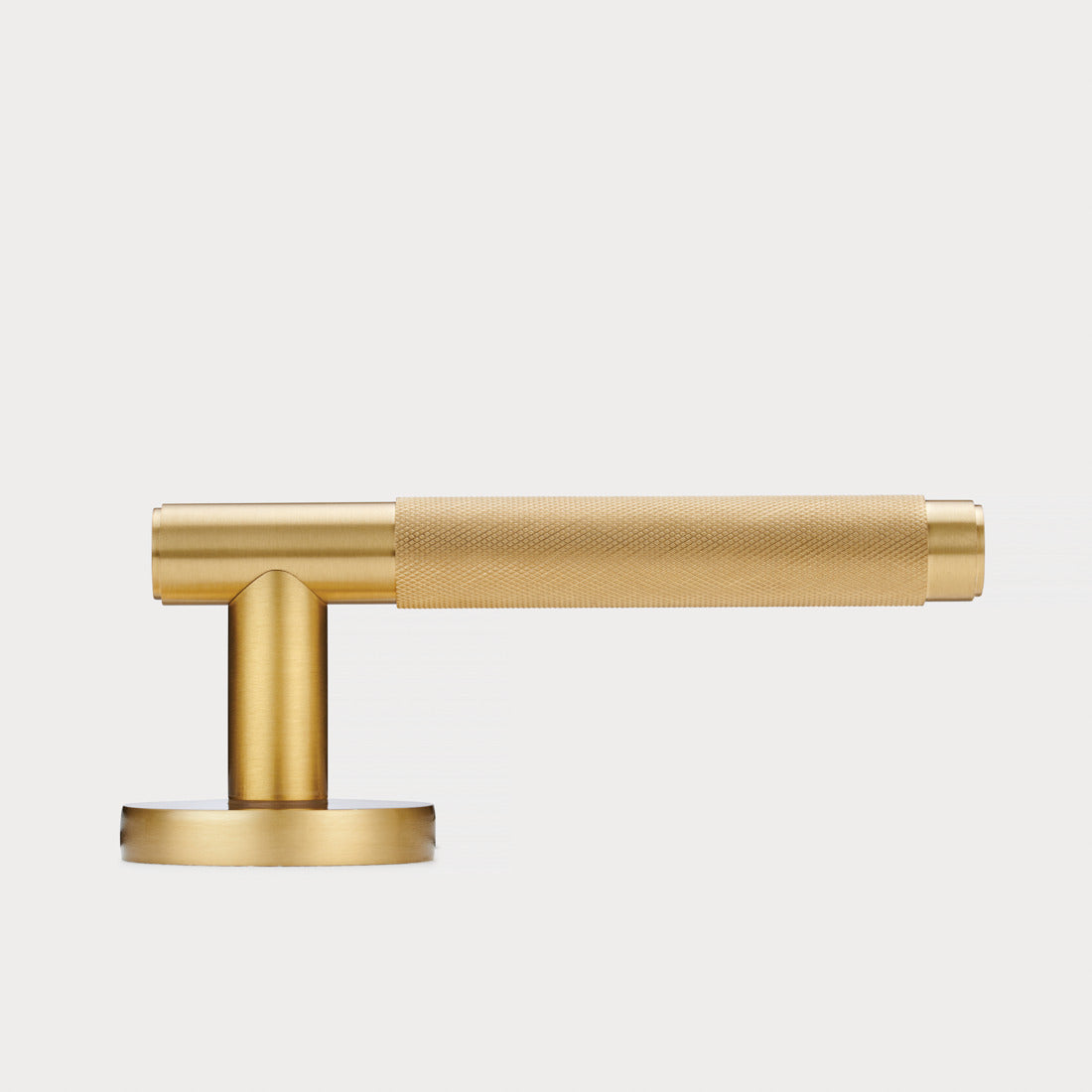 Brass Knurled Lever Door Handle in Gold