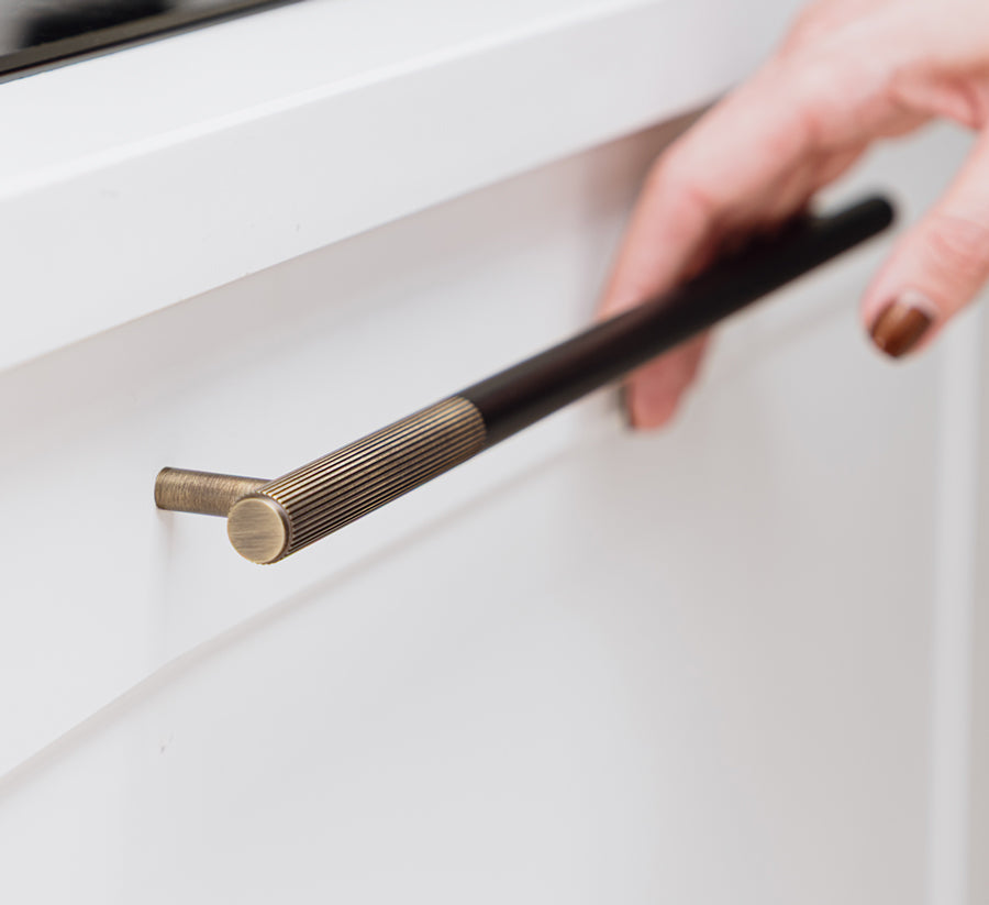 connect range cabinet handle