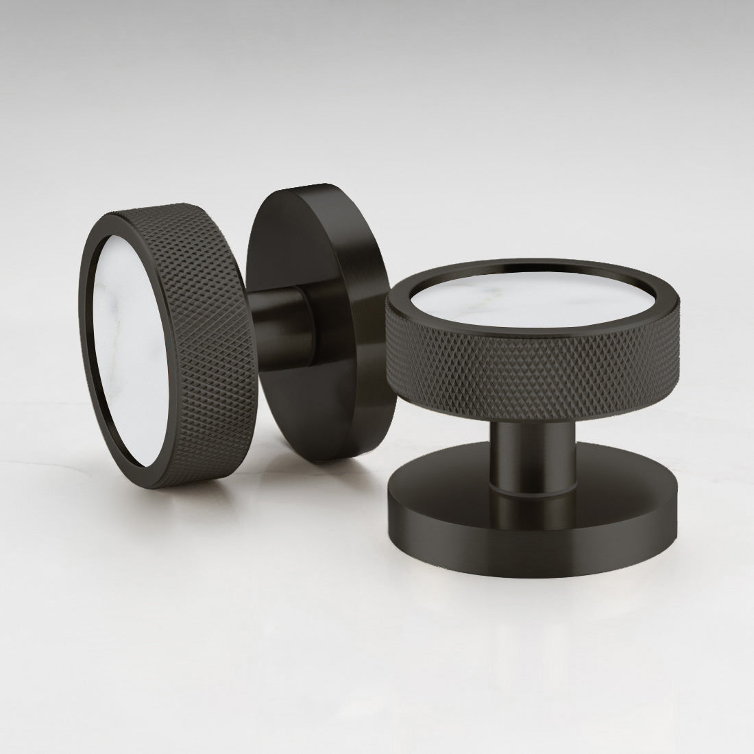 55907120841035_53559951458635