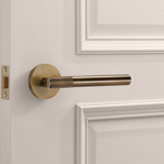 Antique Linear Lever Handle with Tip in Antique