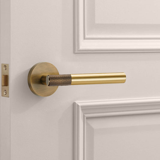 Antique Linear Lever Handle with Tip in Gold