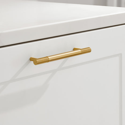 Fluted Pull Handle in Gold