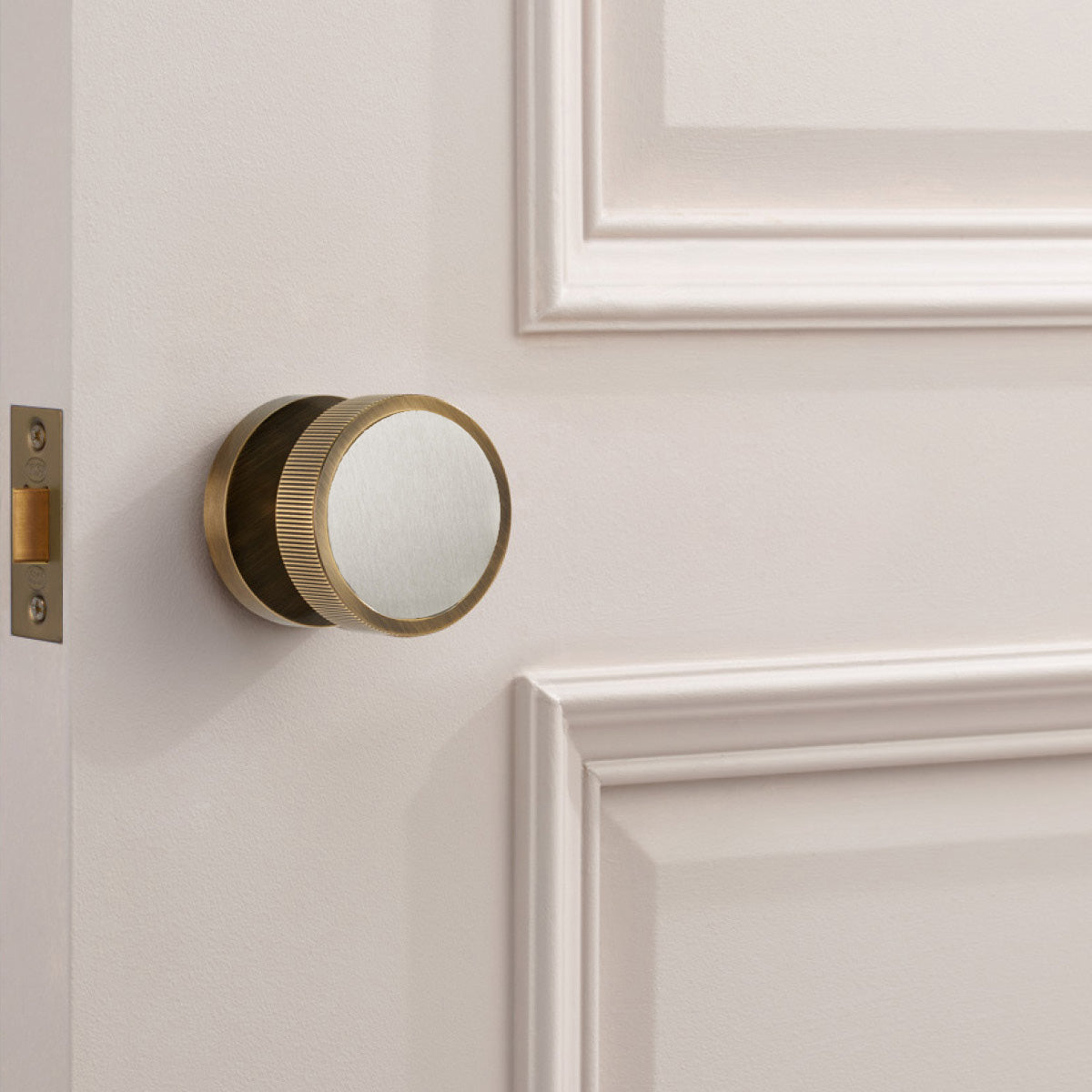 Brass Mortice Door Knobs in Antique
