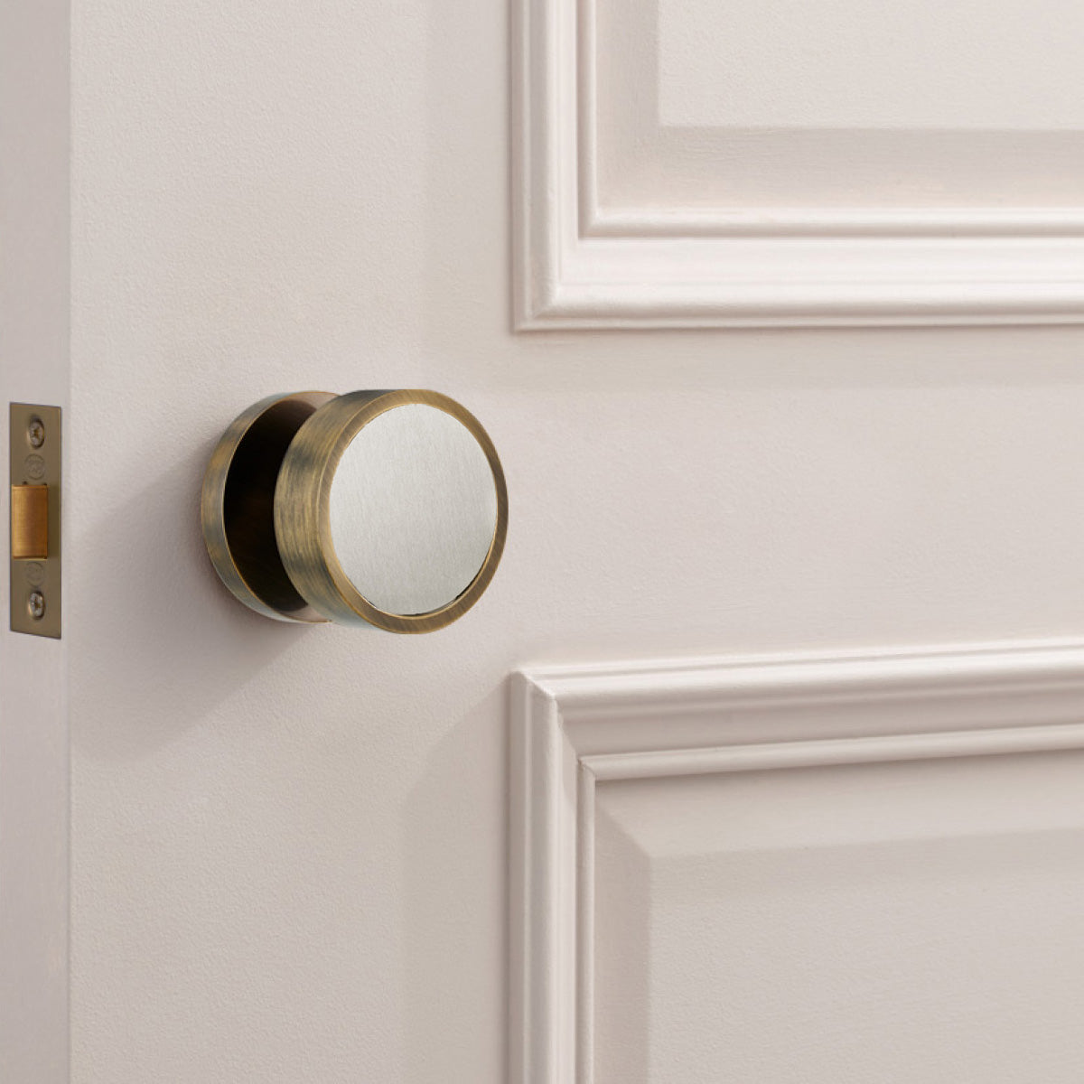 Brass Mortice Door Knobs in Antique