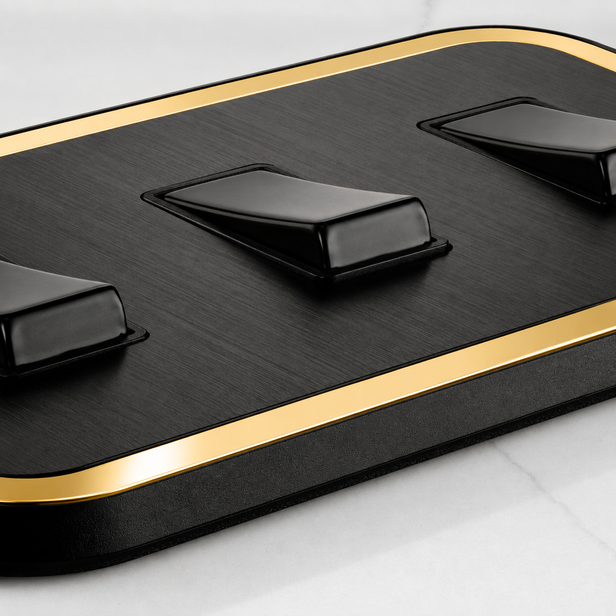 3G Rocker Light Switch (20A) in Black & Gold Gloss