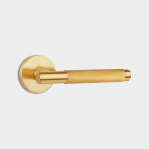 Brass Knurled Lever Door Handle in Gold