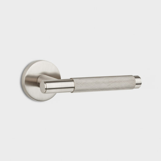 Brass Knurled Lever Door Handle in Silver