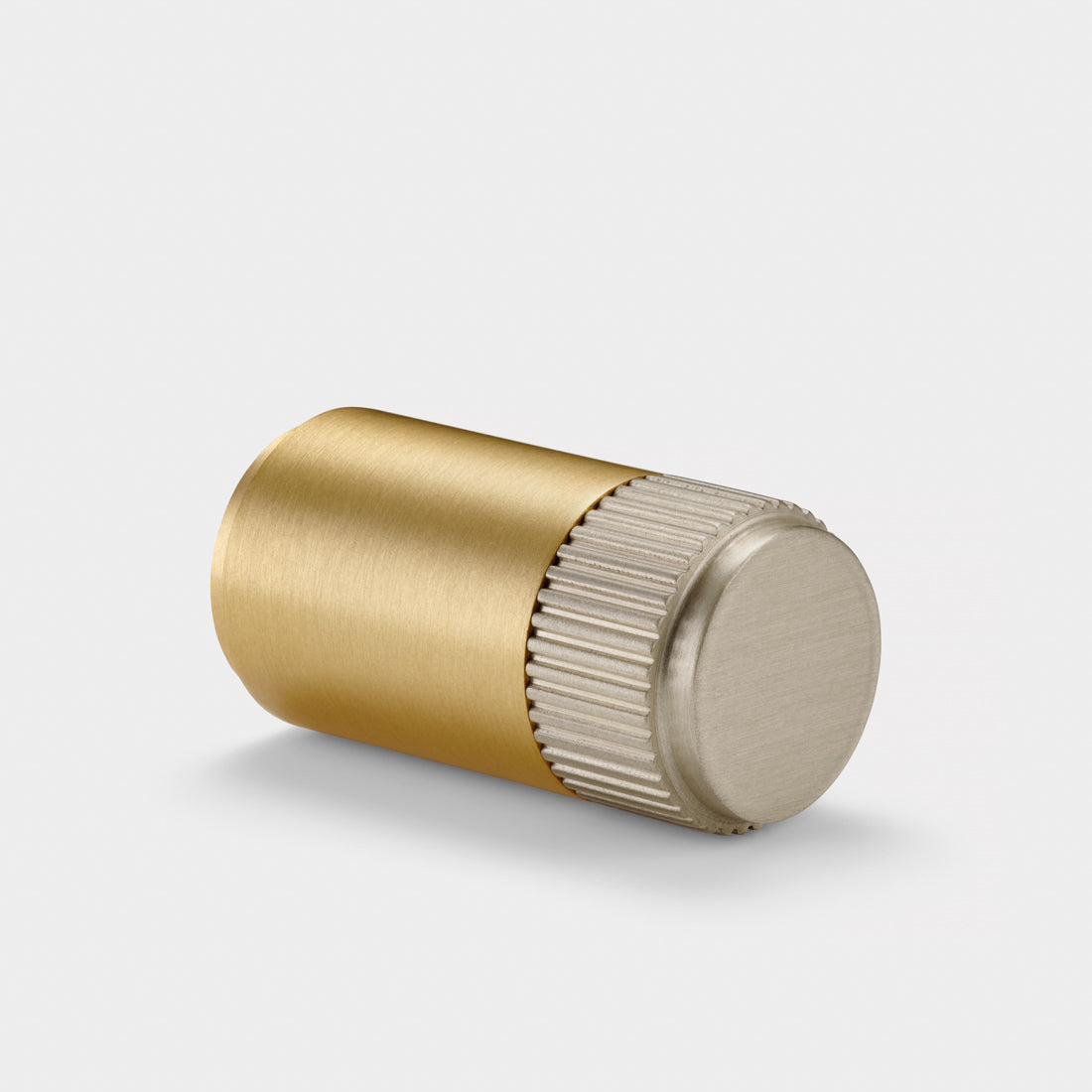 Brass Linear Cylinder Pulls in Gold and Silver