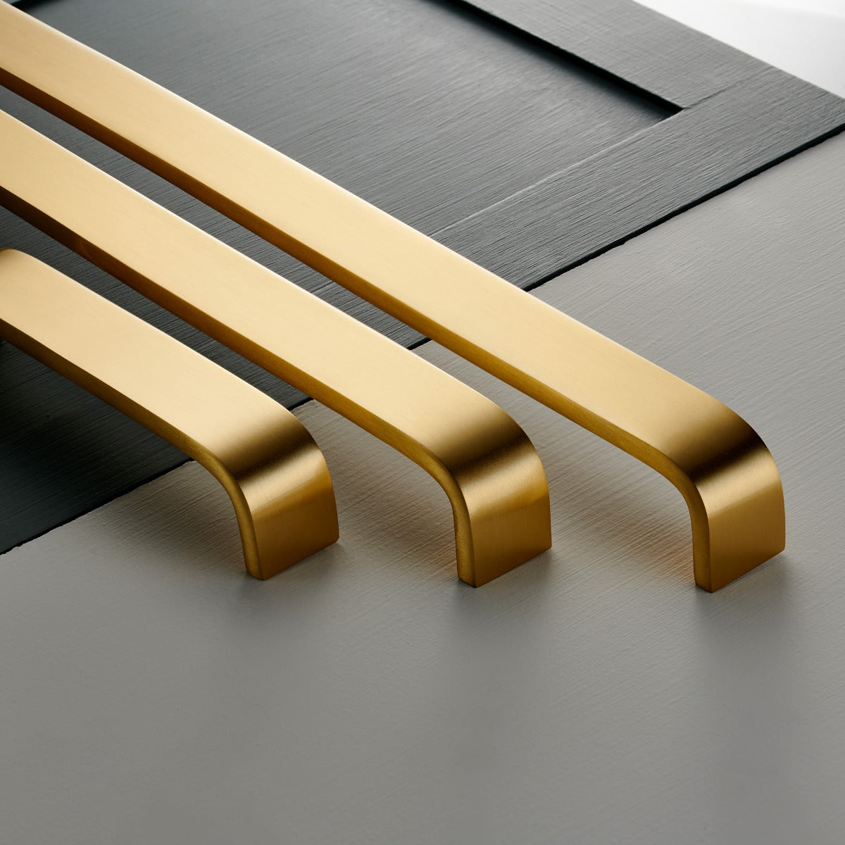 Brass Wide Curved Cabinet Handles in Gold - 128mm