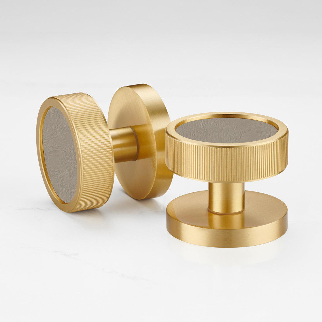 Paintable Mortice Door Knobs in Gold