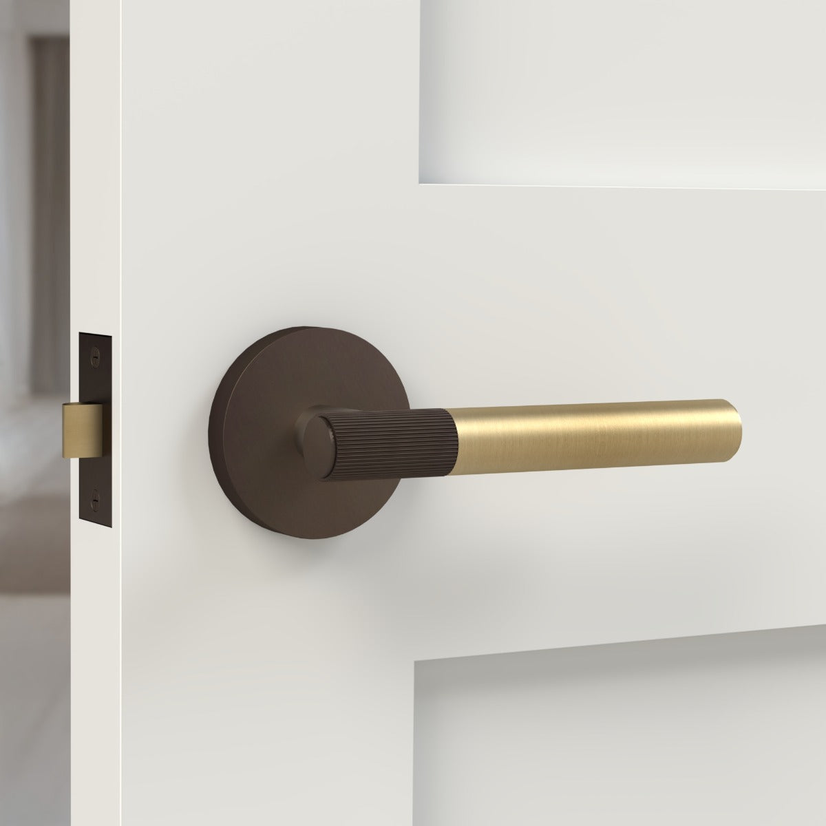 Brass Linear Lever Handle in Gold and Bronze