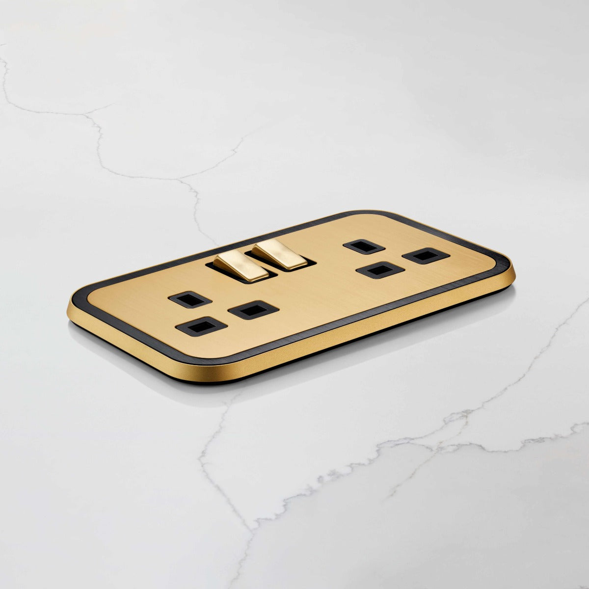 UK Socket (20A) Gold, Black & Silver With Insert