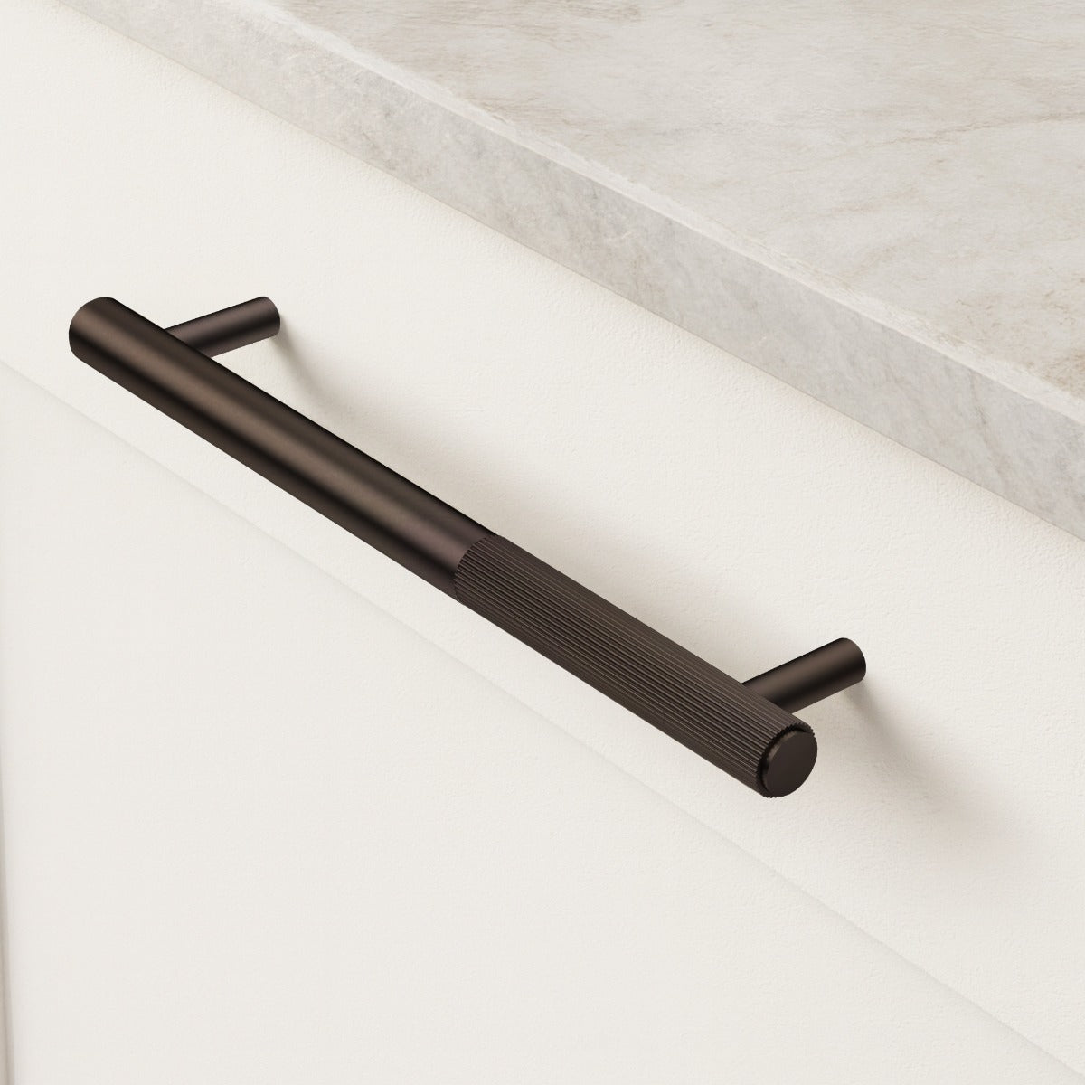 Bronze Brass Linear Cabinet Handle with Tip in Bronze