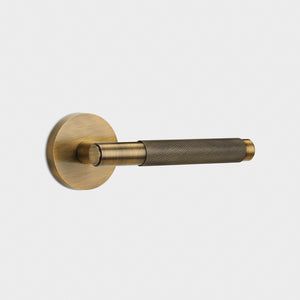 Brass Knurled Lever Door Handle in Antique