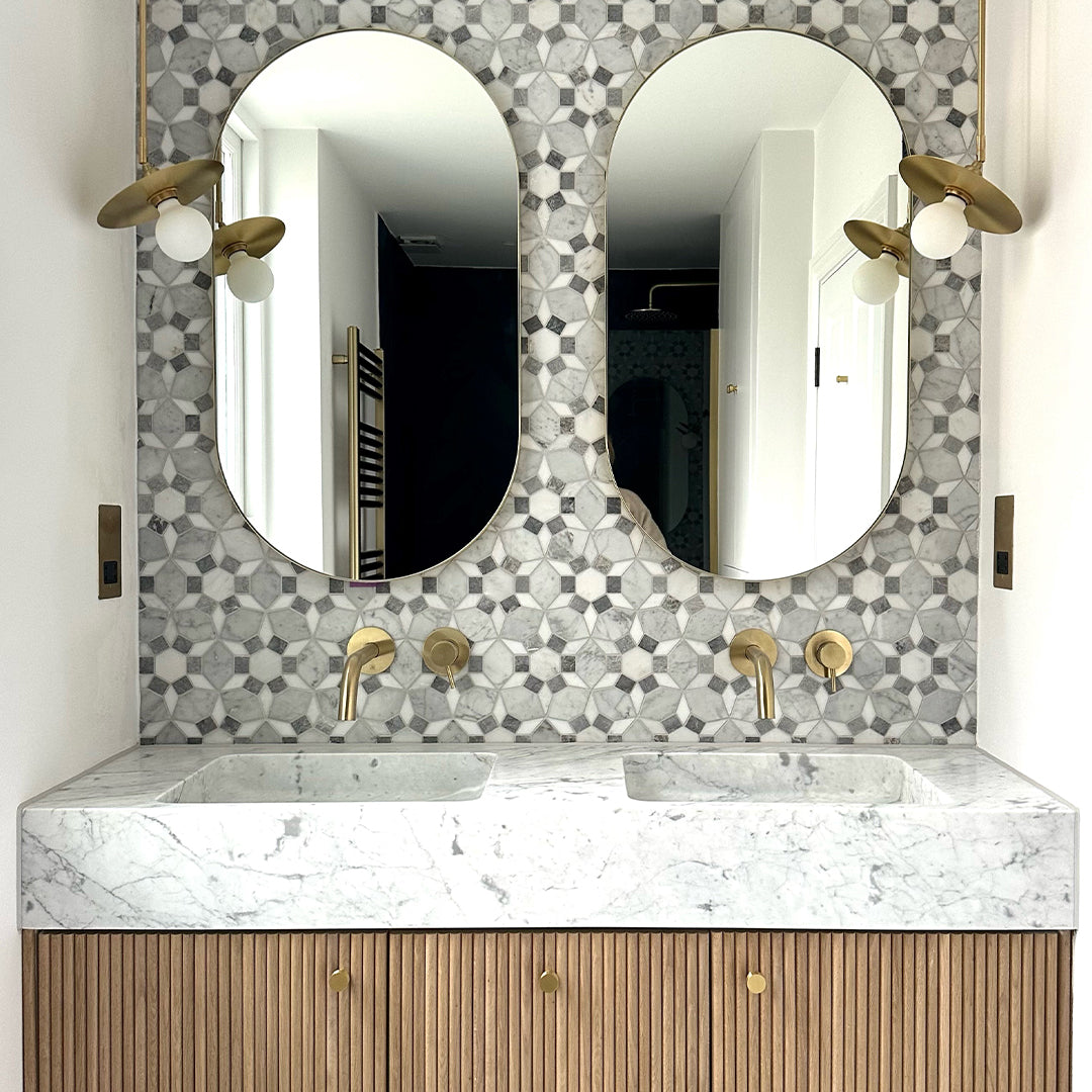 Brass Round Door Knobs in Gold