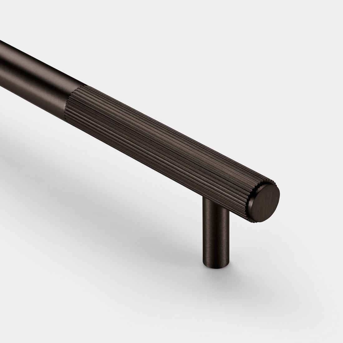 Bronze Brass Linear Cabinet Handle with Tip in Bronze
